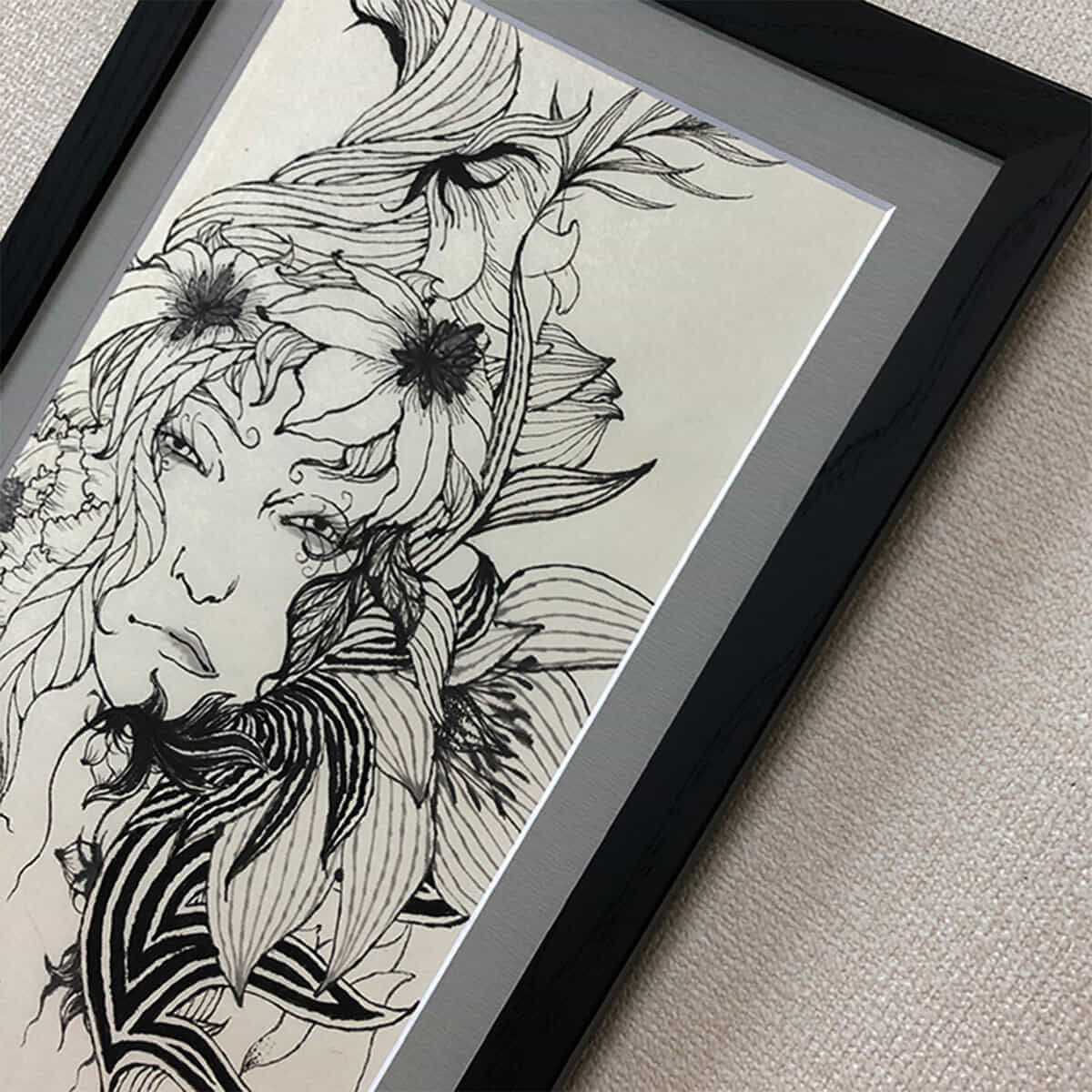 花に囚われた女-2