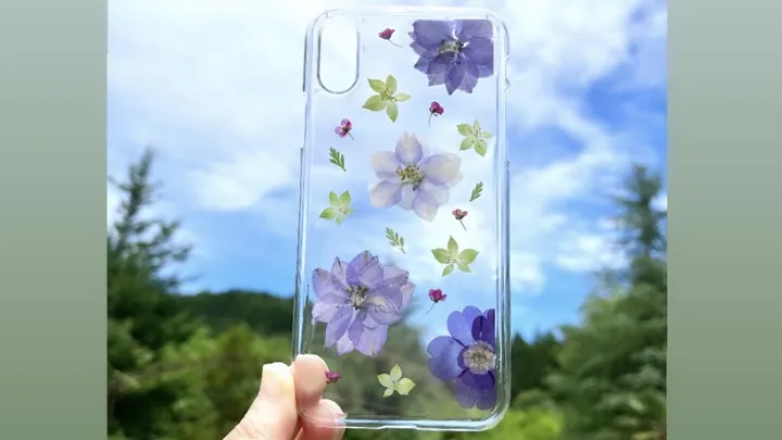 【練馬駅】押し花でデザイン！オリジナルのスマホカバー♡レッスン